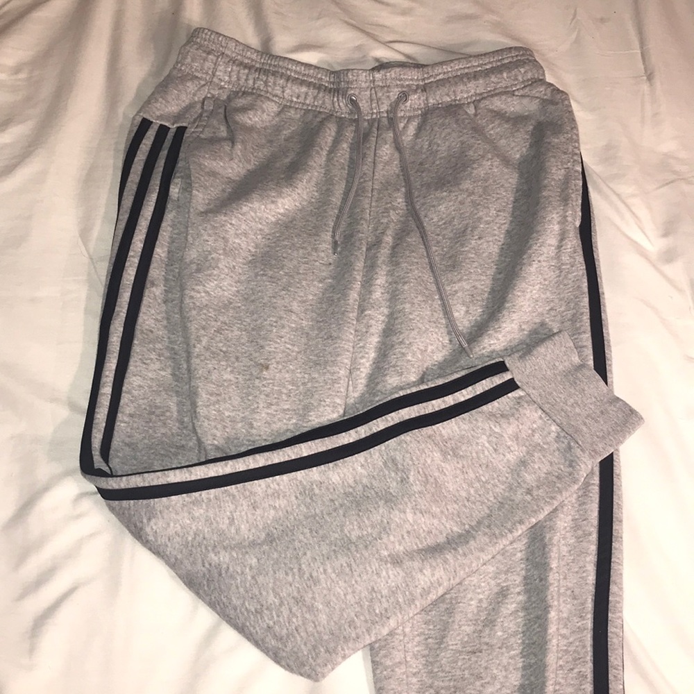 Adidas sweatpants